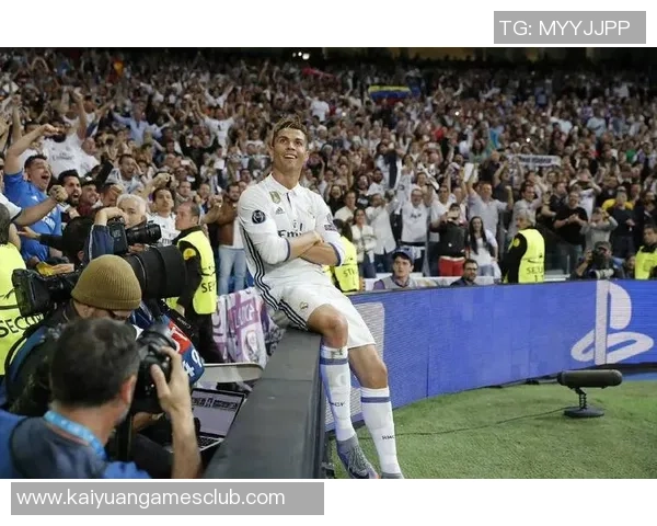 德转统计揭晓欧冠赛季连续进球榜本泽马梅西并列第一C罗紧随其后